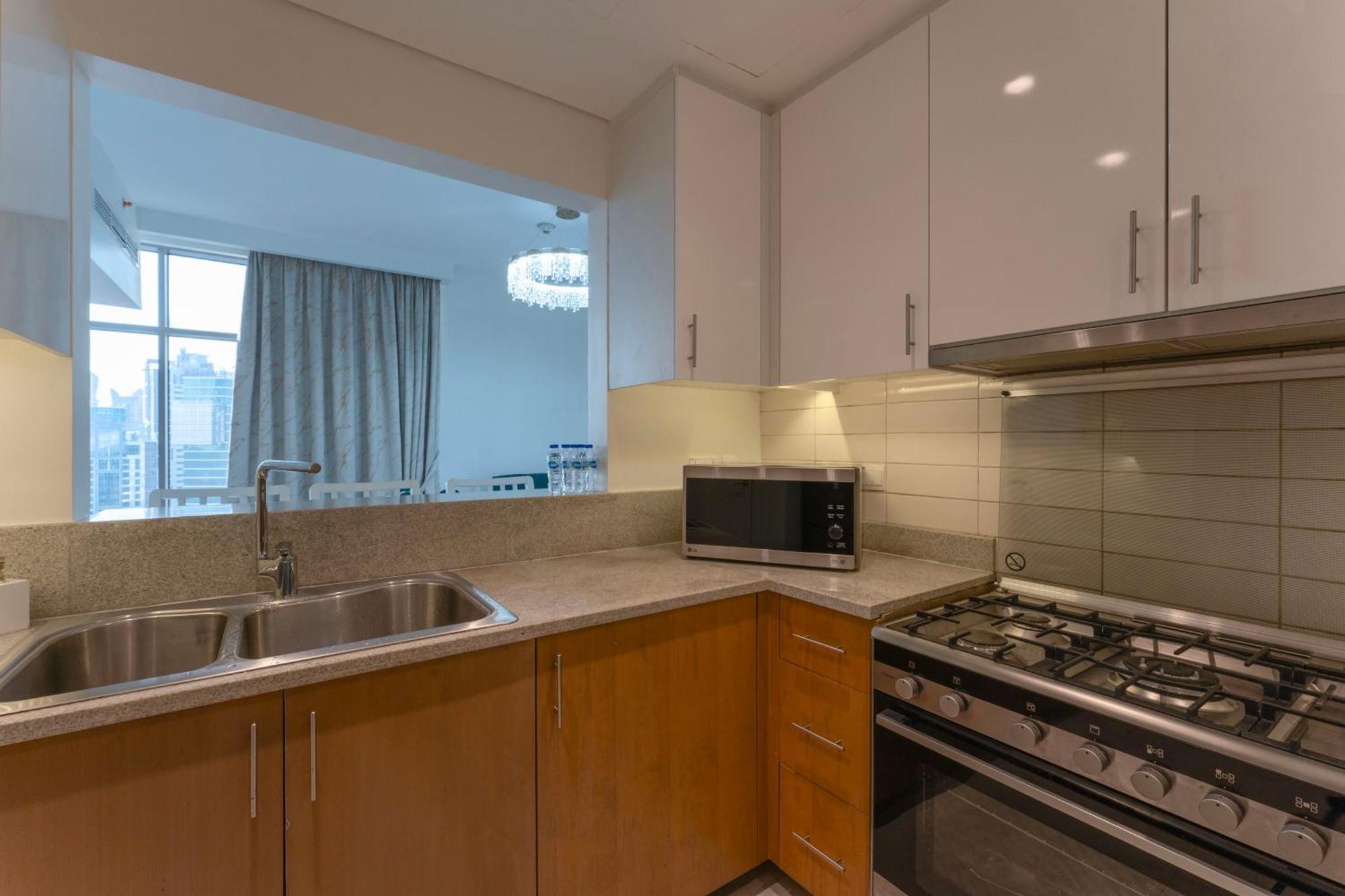 Beautiful 2br In The Heart Of Blvd Apartment Dubai