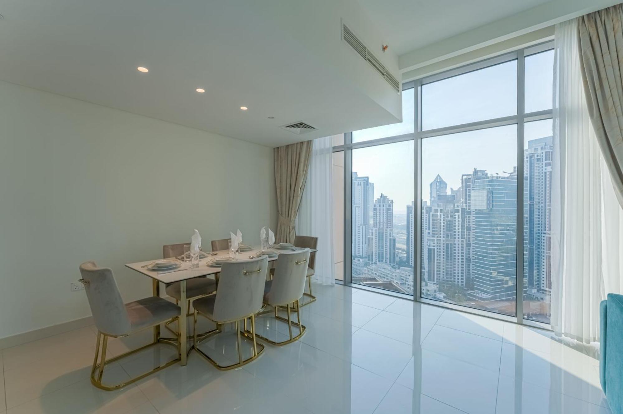 Apartment Beautiful 2br In The Heart Of Blvd Dubai