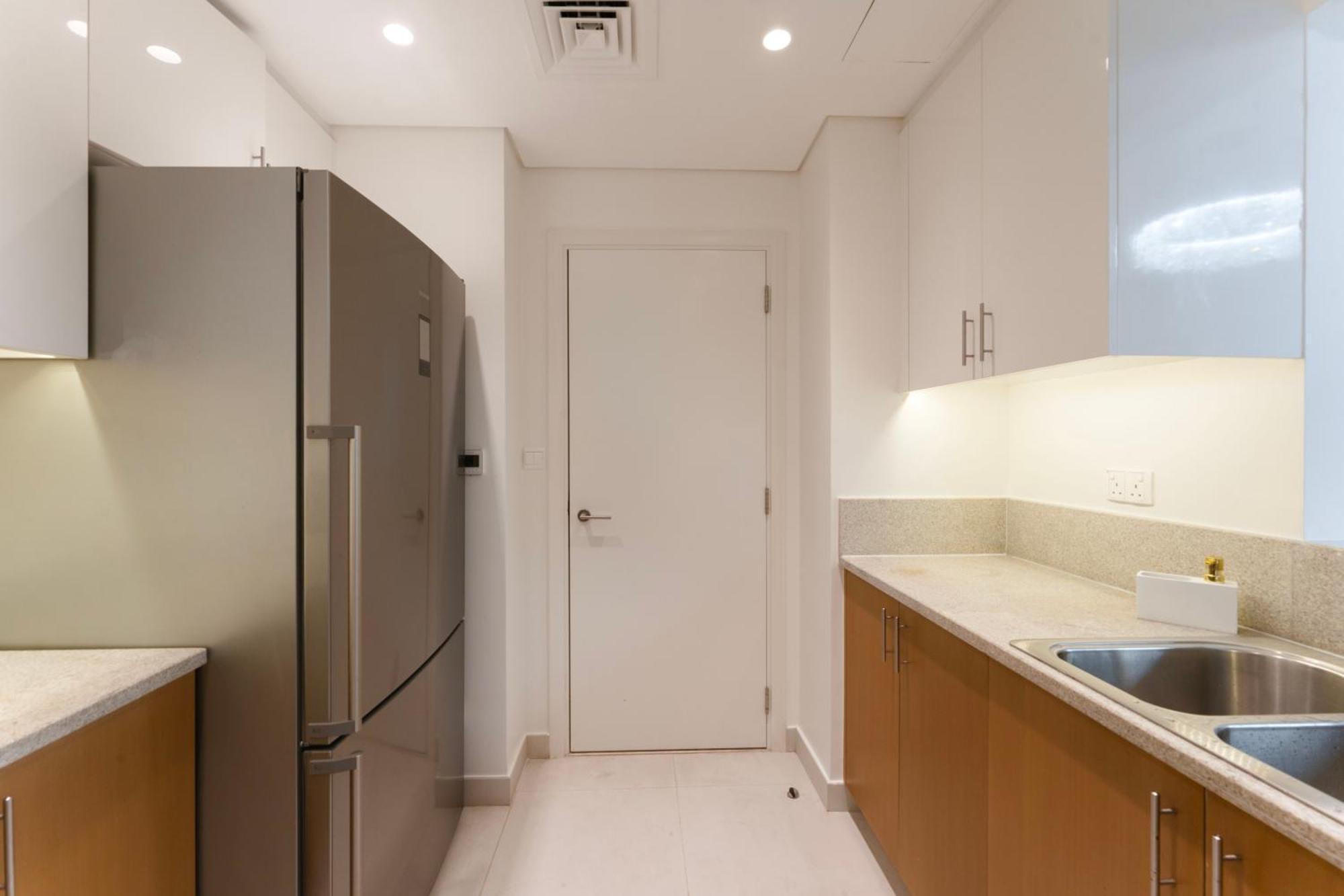 Apartment Beautiful 2br In The Heart Of Blvd Dubai